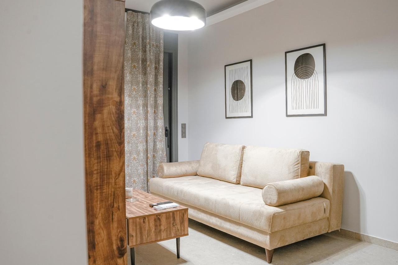 טריקלה Quattro Luxury Apartments מראה חיצוני תמונה
